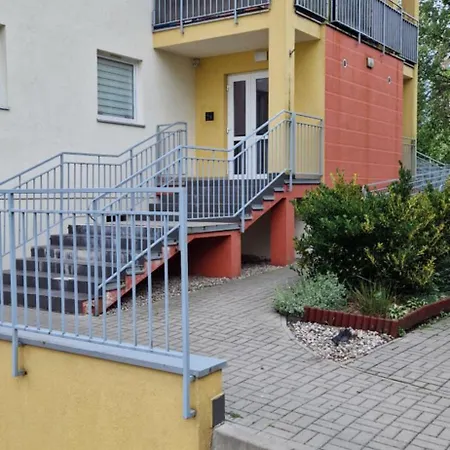 Grey Bezplatny Parking Lägenhet